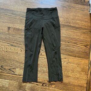 Lululemon Athletica Women's Army Green Fast & Crop II Nulux 19" Leggings Size 4